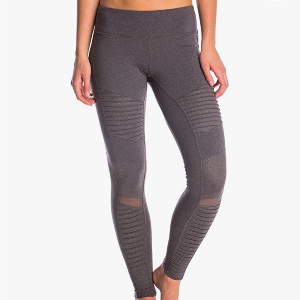NWT Alo Yoga Moto Legging Stormy Heather M